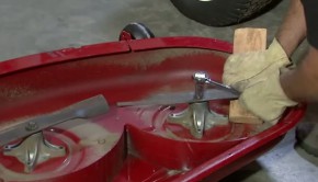 How to replace the blades on your toro time cutter zero turn